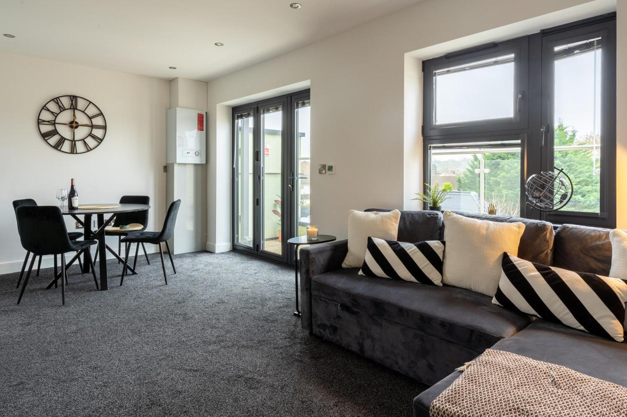 Modern 2-Bed Apartment With Balcony, Close To Oxford City Centre With Free Parking Exteriér fotografie