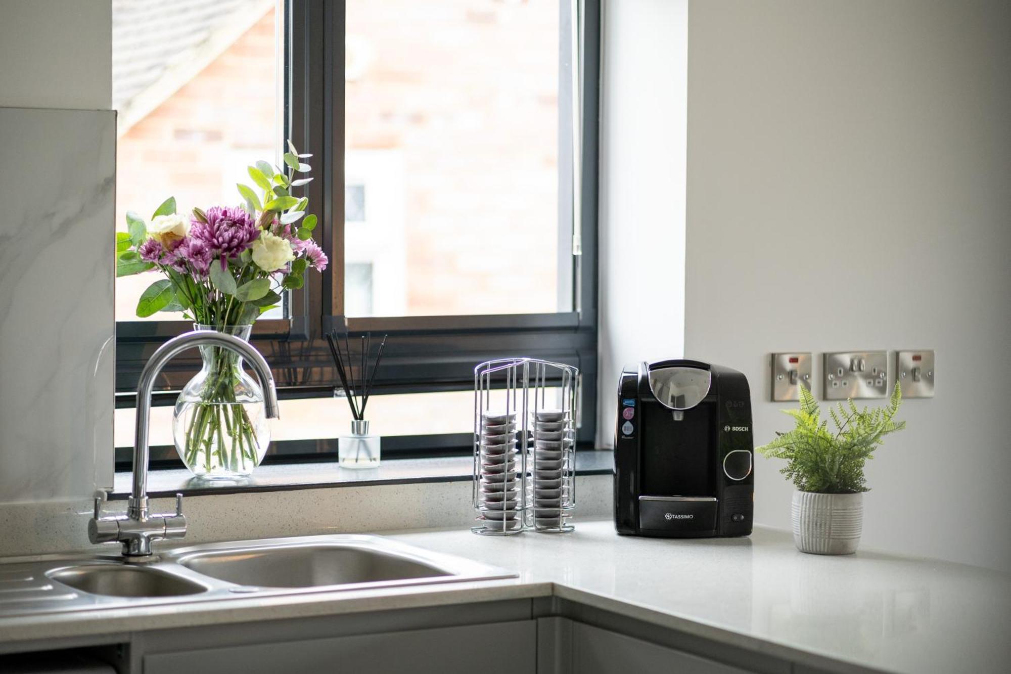 Modern 2-Bed Apartment With Balcony, Close To Oxford City Centre With Free Parking Exteriér fotografie